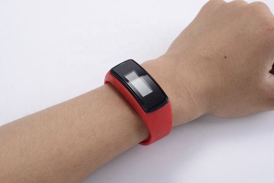 L24*Dia 3.7cm 3D Fitness Pedometer Saat Kalori Yakılmış Uzaklık Zaman Ekranı