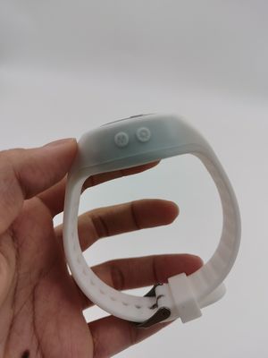 Günlük su geçirmez adım izleme için en doğru CE adım sayacı fitness bandı