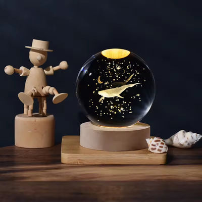 6cm 3D Sanat Kristal Top Gece Işığı Doğum Günü Hediye Gece Işığı Ahşap Işık Tabak Lamba Dekorasyonu