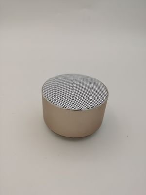 Profesyonel Kablosuz Taşınabilir Seyahat Bluetooth Hoparlörü DC5V 1A FM Radyo ile